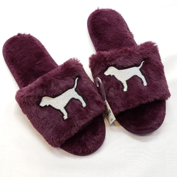 PINK Victoria's Secret Shoes - Victoria's Secret PINK Faux Fur Slippers M ~ CX16